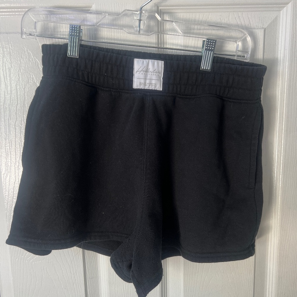 high rise black hollister sweatshorts
